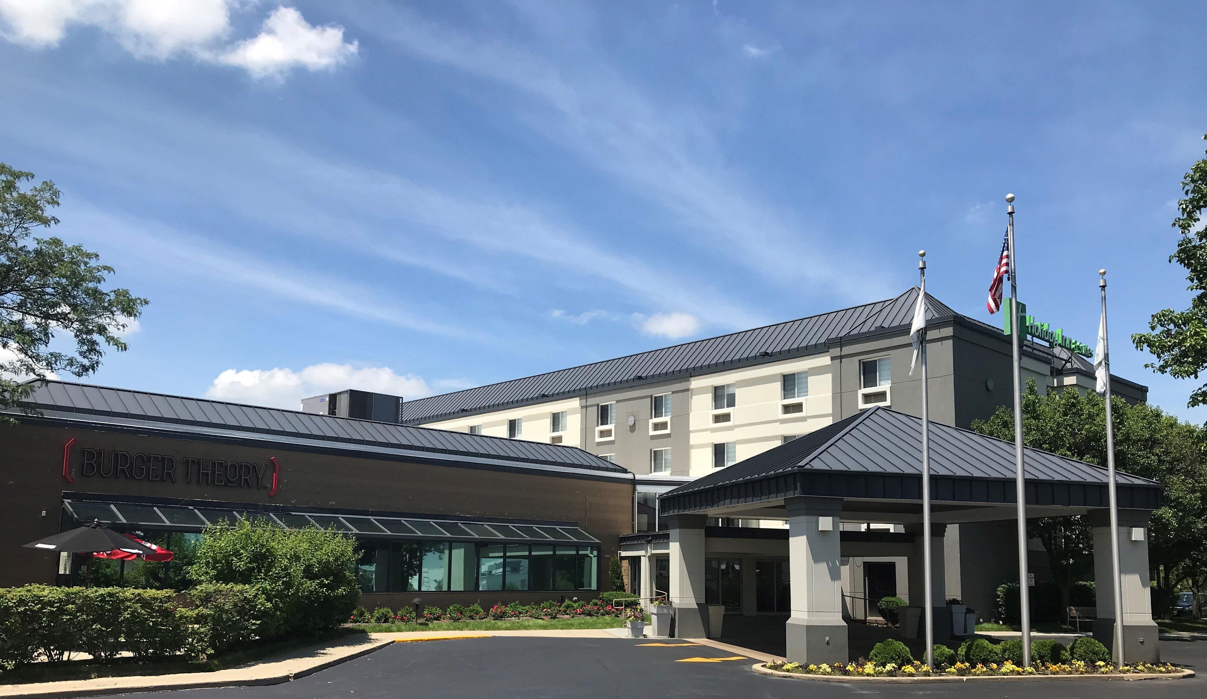 Holiday Inn & Suites Chicago-Carol Stream Wheaton By Ihg Exterior foto
