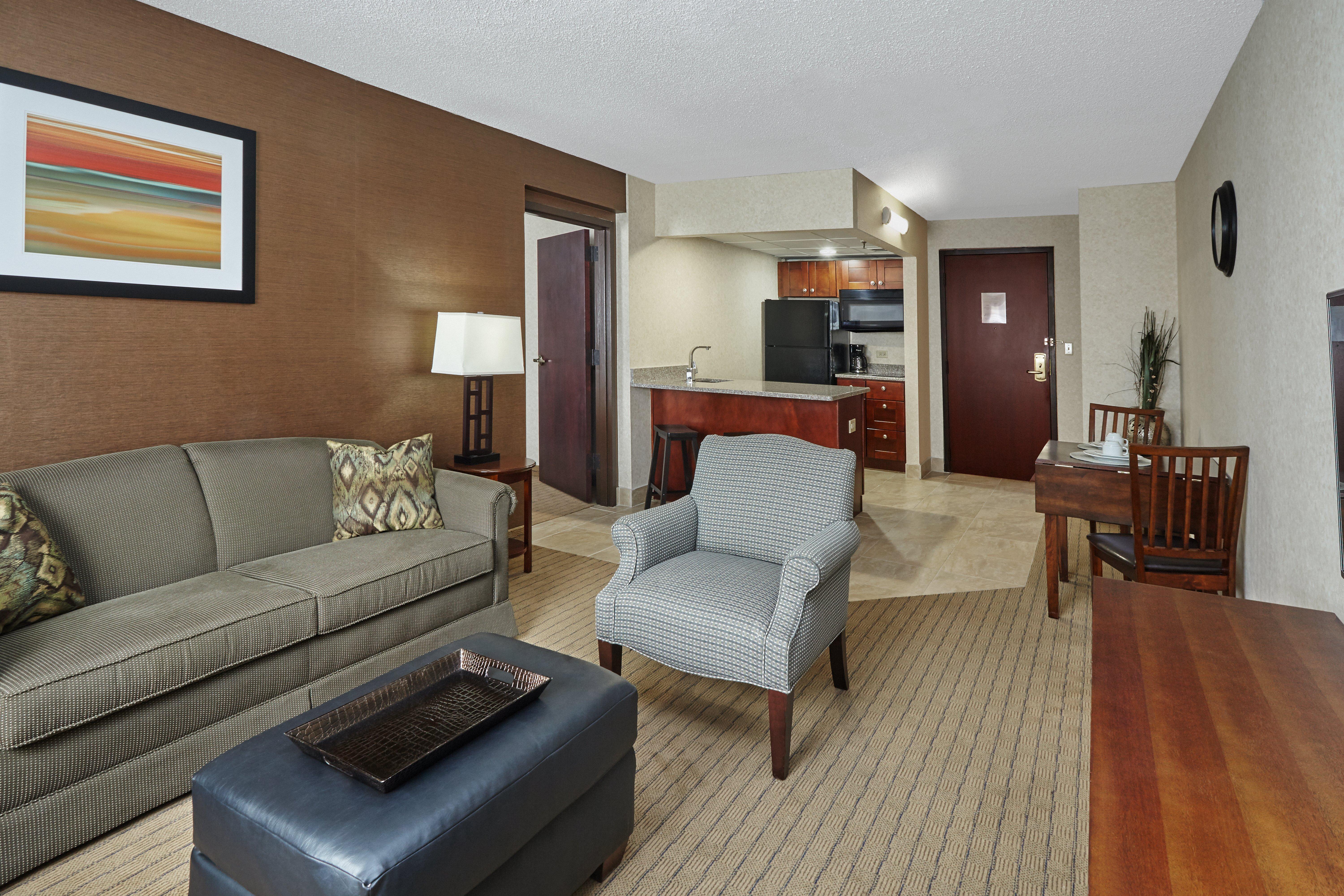 Holiday Inn & Suites Chicago-Carol Stream Wheaton By Ihg Exterior foto