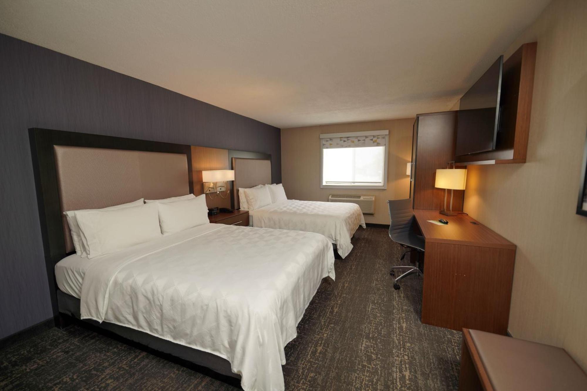 Holiday Inn & Suites Chicago-Carol Stream Wheaton By Ihg Exterior foto
