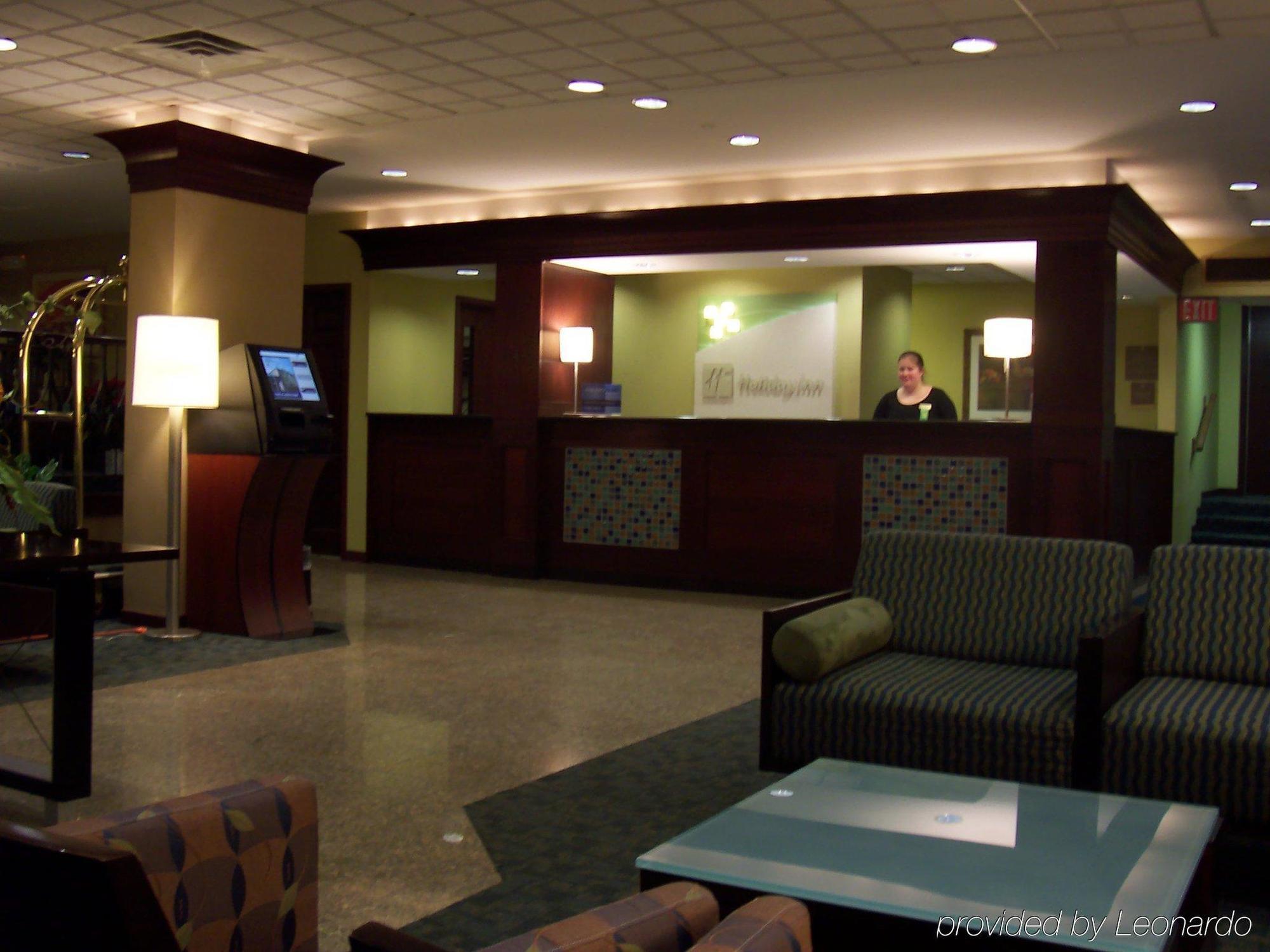 Holiday Inn & Suites Chicago-Carol Stream Wheaton By Ihg Interior foto