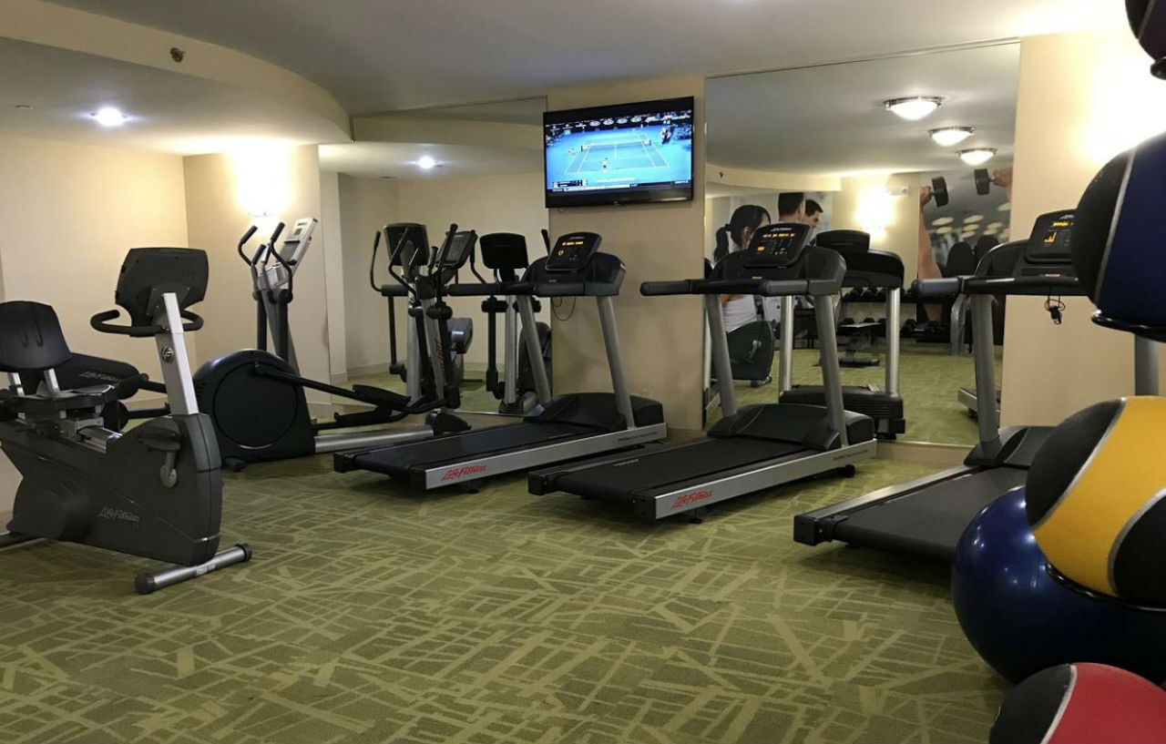 Holiday Inn & Suites Chicago-Carol Stream Wheaton By Ihg Exterior foto